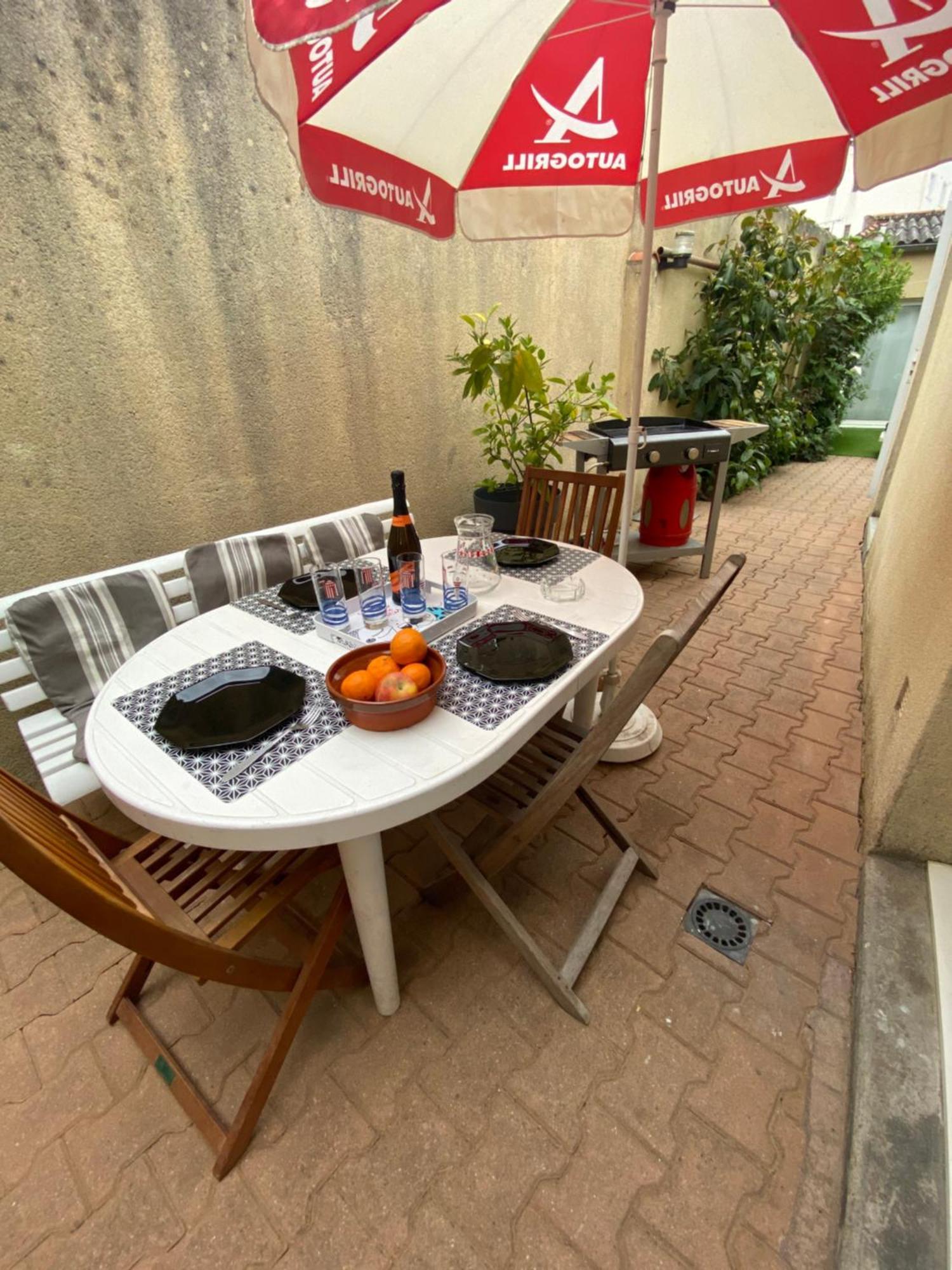 La Maison Des Vacances Chez Genevieve & Norbert 6 A 8 Personnes Les Sables-dʼOlonne Екстериор снимка